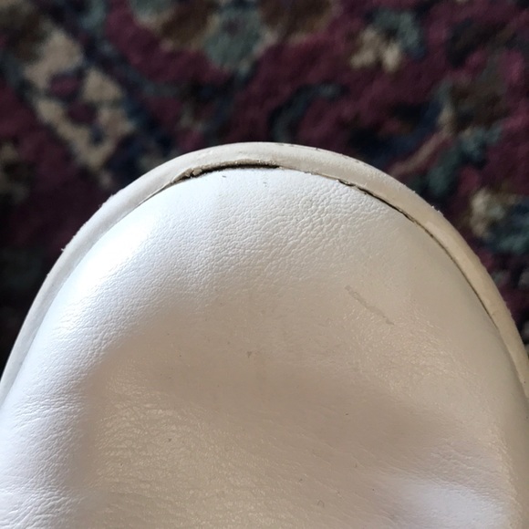 Forever 21 White Sneakers with Red Stripe - Picture 6 of 6